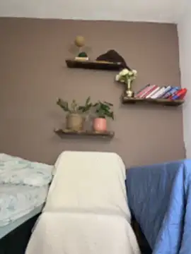 Guadalupe_Lopez - BOOBS GONNA SHINE WITH SOME OIL ON