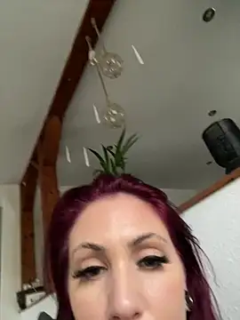 MimiSweet111 - Show your pussy for a while