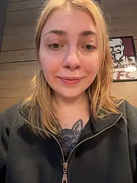 Sunny___Bunny - massage pussy near ppl in kfs