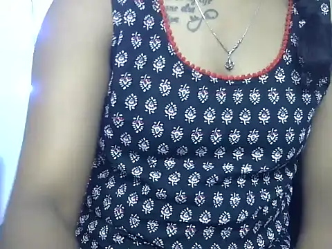 Tamil_tanu - boobs show