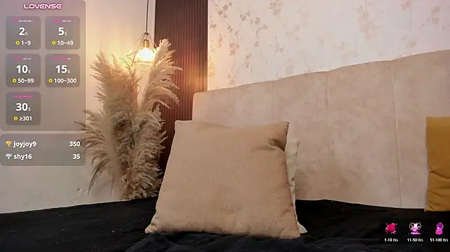 Valerie_Corthez - spanks ass x10 harrrd