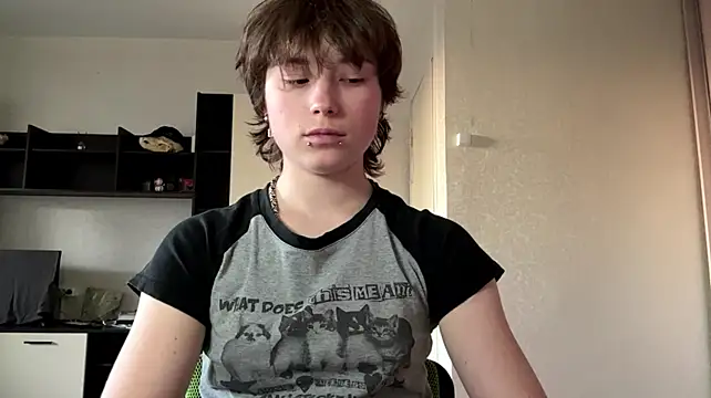 Nellyts - flass ass