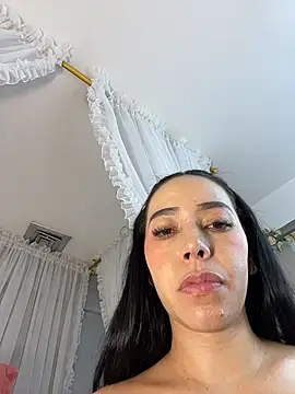 AmbarJenssen - Sexy dance with breast show