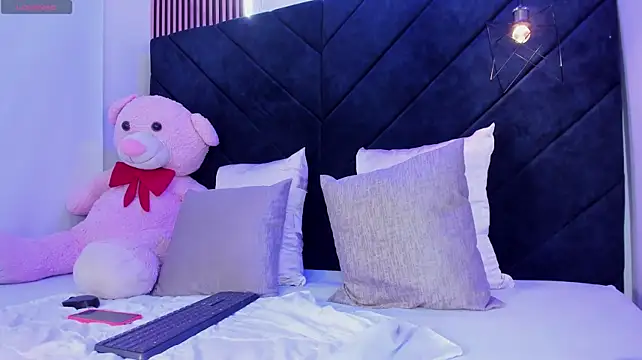 Dulce_clea - spank Ass