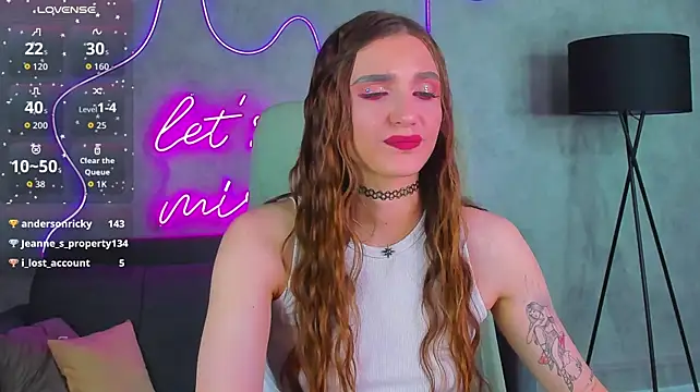 Alisha_Green - show feet