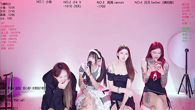 Novagirls-001