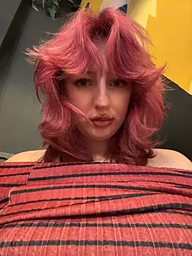 RonnieKiss - Suck dildo