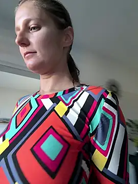 Jennifer11772 - Make me squirt + new vid for you