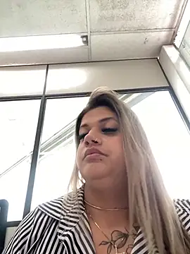 Kahreal - TIRAR CALCINHA NO ESCRITORIO
