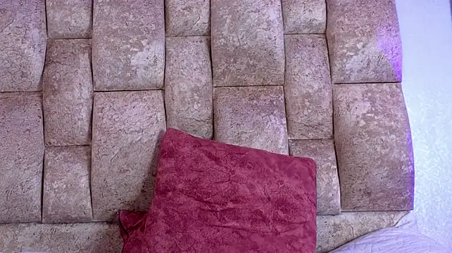 Andreina_lopez_ - SPANK MY ASS!
