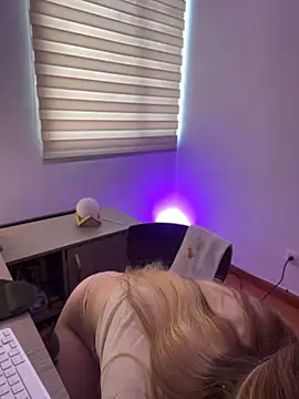 Tekila__ - Finger my pussy