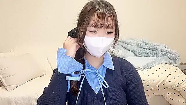 Moka-chan1 - 上着ポイして今日のお気に入り下着披露！❤️