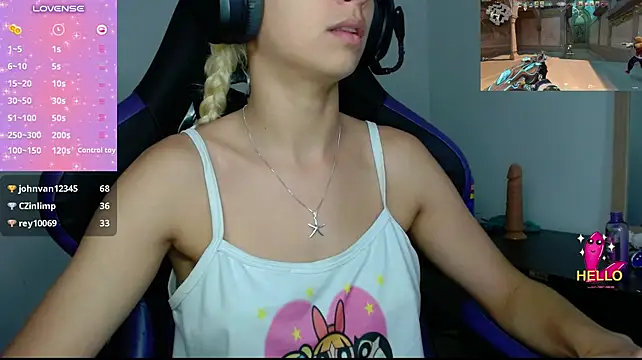 Blondegamerr - show pussy