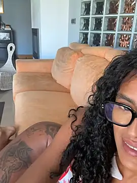 Latinamix - Play Pussy Til Squirt