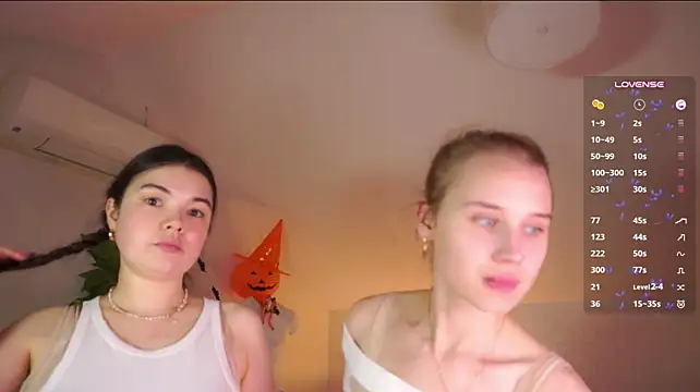 GrayceBonifacio - 👻🎃spank ass 5 times hard👻🎃