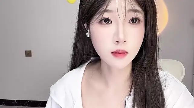 Lucy_8858 - 转呼啦圈两分钟