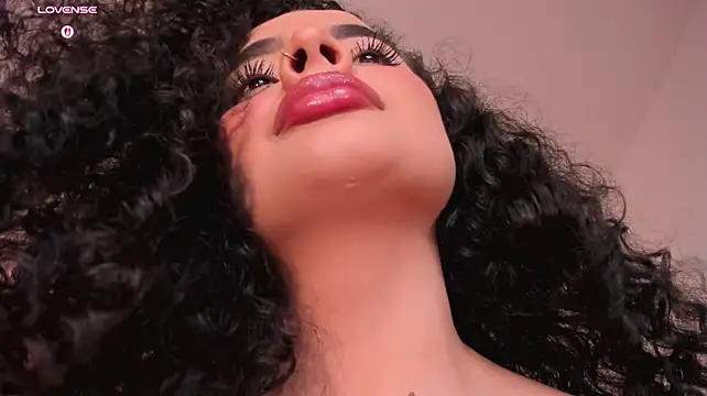 KylieJenkins - flash boobs for daddy