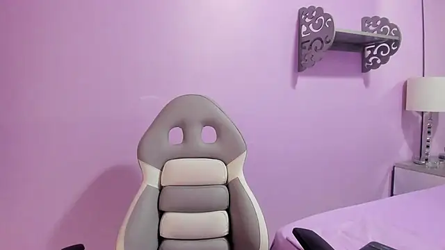 BabyAngel18_ - fill my beautiful pink pussy with milk