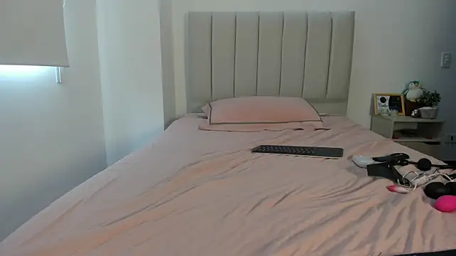 MindyDollSquirt