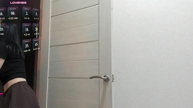 ErlinaBuoy - close-up ass massage