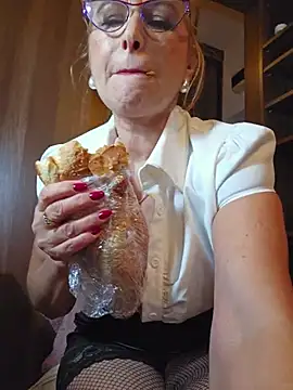 Elacoquette - I just want to be happy..Use my menu