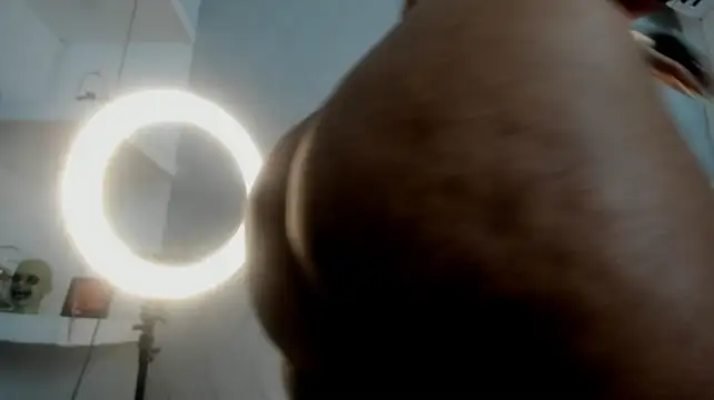 Keyla_mejia - SPREAD PUSSY CLOSE TO CAM