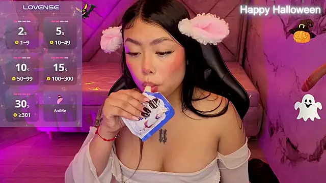 Alaya_Rosse_v - Saliva on tits