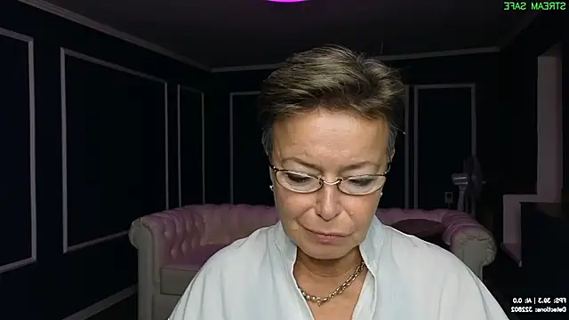 Lia_Light - Make my rainy autumn day hotter )