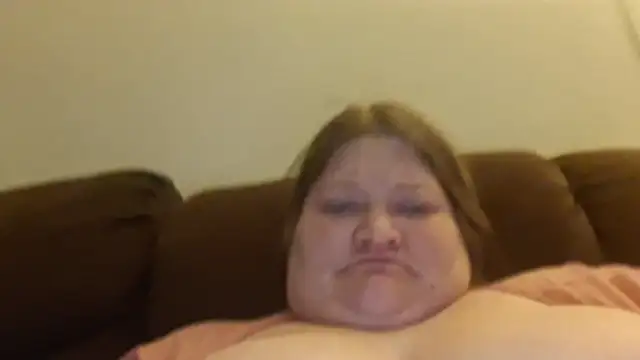 Chrissybear84 - Need tokens to get a DIVORCE and MOve on