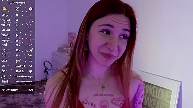 Cherry_pie_888 - twerking without pants
