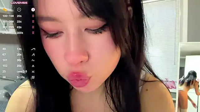 AmiKite - play with pussy in panties🙈