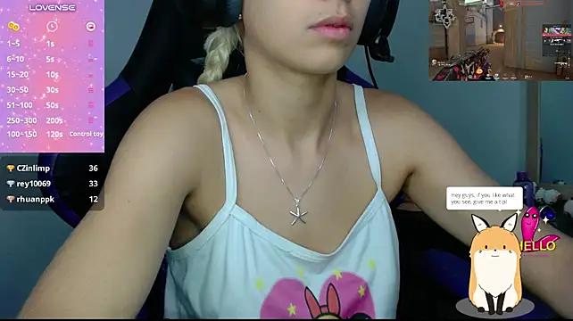 Blondegamerr - show pussy