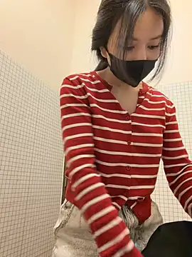 Linh_2004 - Make me cum squirt on the cofee shop