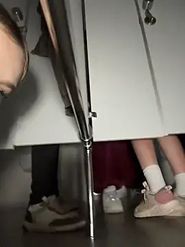 CreamPuff- - Aiko massage+kiss tits Zoe near urinals