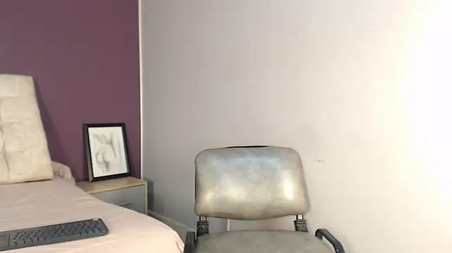 Victoria_Blacke - whip the tail 5 times
