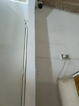 Yasmina_Noir