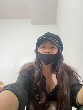 Moli6969 - 新人主播刚开播请多多支持，完成了听国王哥哥的