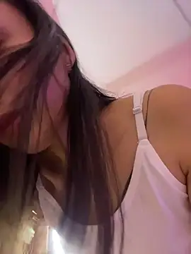 IvyLove7 - SPIT ON MY TITS AND SQUEEZE MY NIPPLES