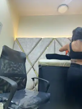 Valenlopezz_ - Ride huge dildo
