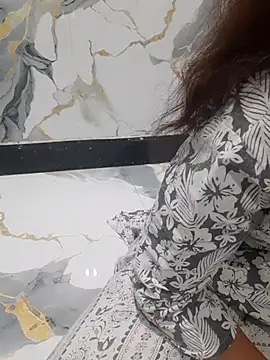 Vini_Rani's Live XXX Chat