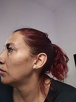 Norma_Rouse - OPEN AND SPREAD MY PUSSY IN DOGGIE