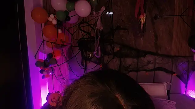 Val_daniiels - SLAP BOOOBS