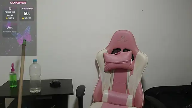 Jessica_Dove