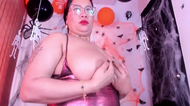 Alondrabigtits - show tits 🍒