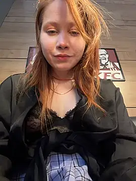 SlavicCandy - FLASH SLUTTY BOOBIES IN PUBLIC WC