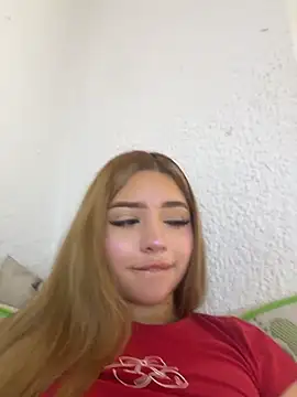 ChloeCollins__ - MISSIONARY FUCK + SQUIRT!