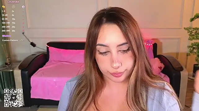 MoranaKit - DILDO BETWEEN MY BOOBS