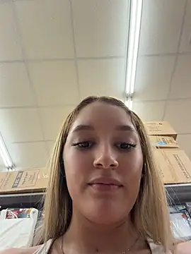 AnaCooper - We wanna see you shower 😈
