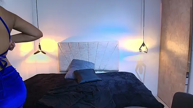 Mia___Rousse__ - DOGGY STYLE+SPANKS ASS X5🍑🥵