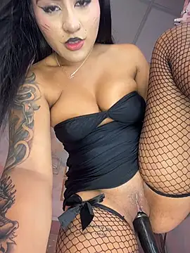 VictoriaSecretXXX - RIDING TOROS VICTORIA CAT 😈😈